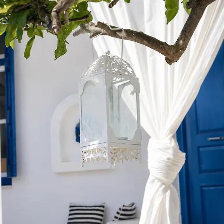 Lemonia House *