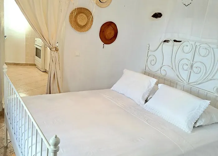 Lemonia House Vívlos